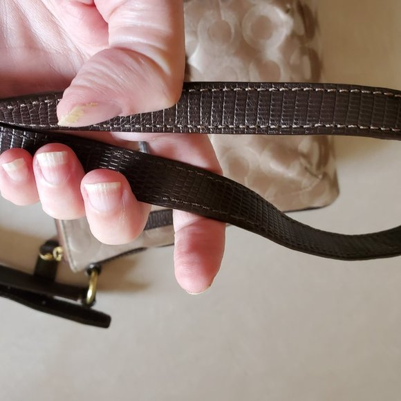 Euc Coach Signature Crossbody Bag Shoulder Purse - Picture 4 of 8